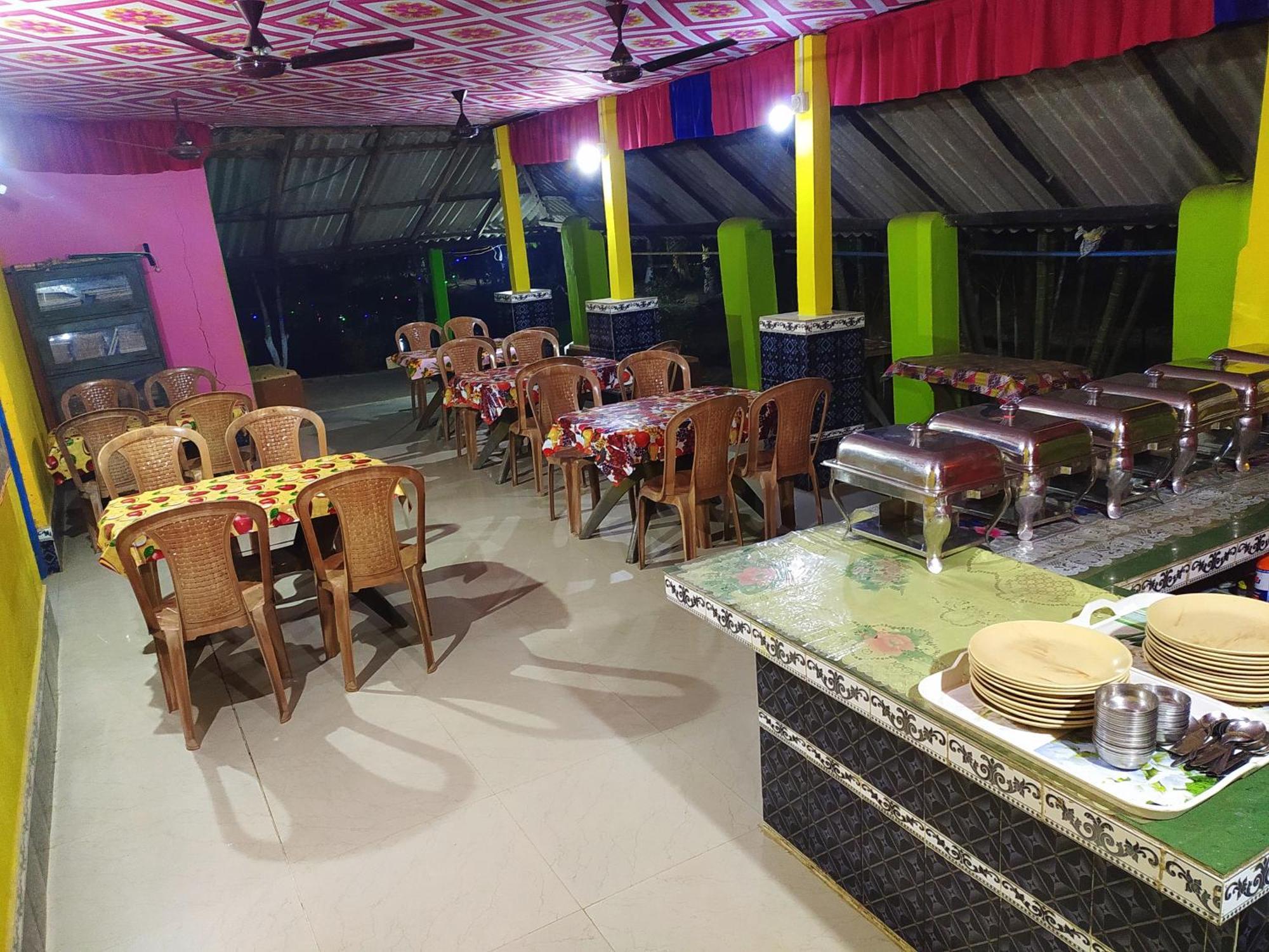 Estuarine Village Resort Sātabhāya Exterior foto